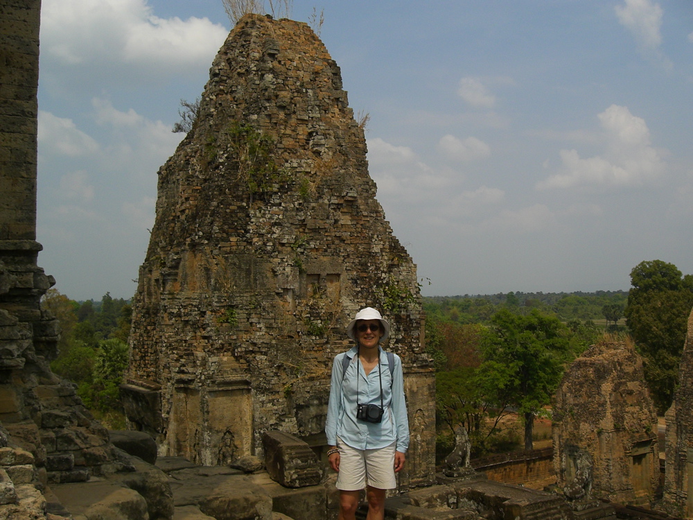 Preah Rup: on main tower