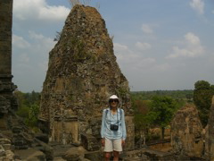 Preah Rup: on main tower