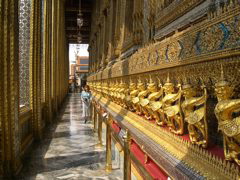 Wat Phra Kaeo: Temple of the Emrald Buddha