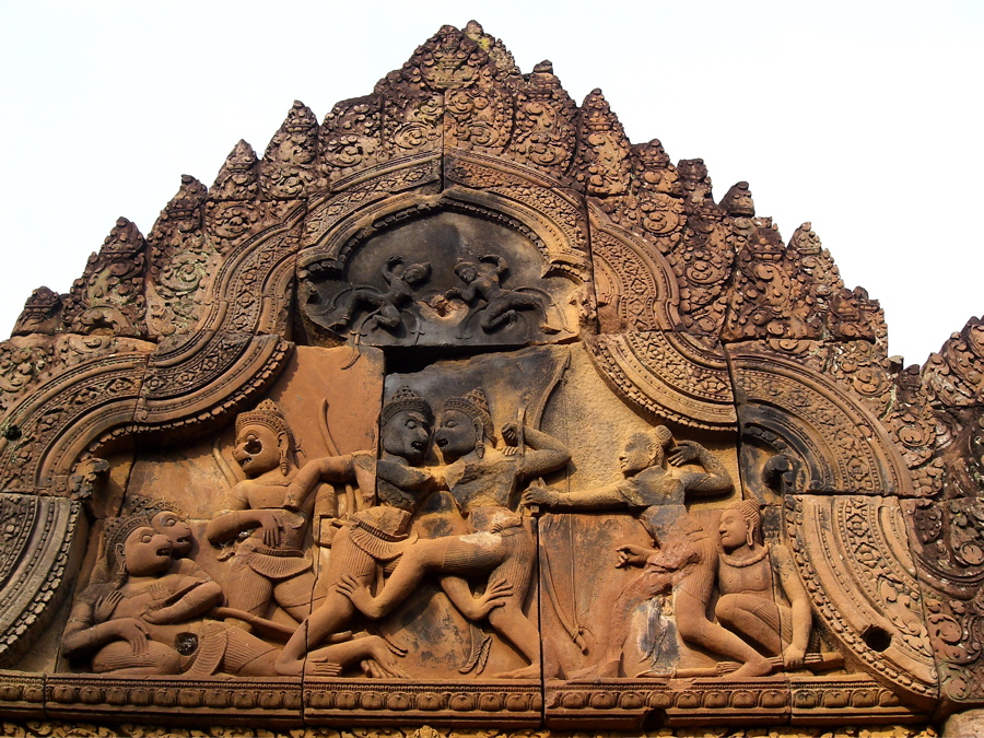 Banteay Srei: monkey fight!